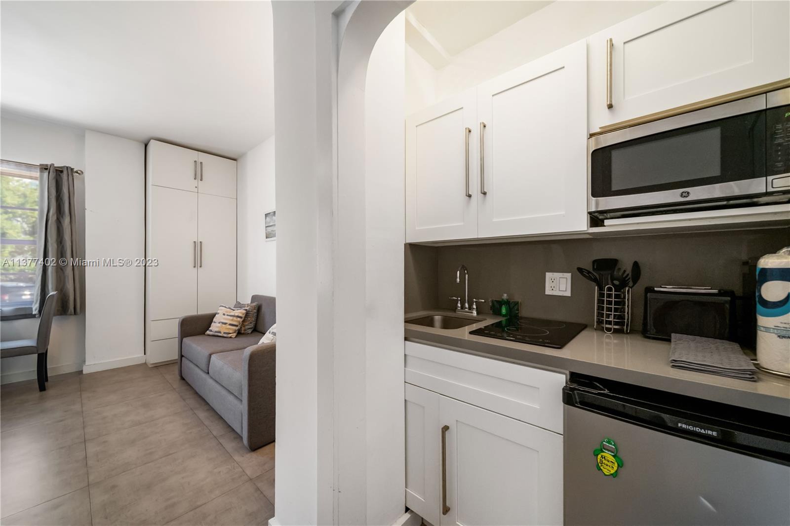 7300 Ocean Terrace, Unit 110 Miami Beach, FL 33141 - Photo 17 of 24