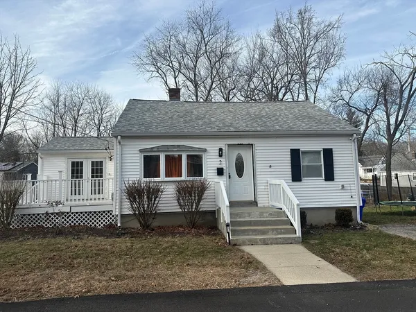 $399,900 | 2 Carmine Drive, North Providence, RI 02911