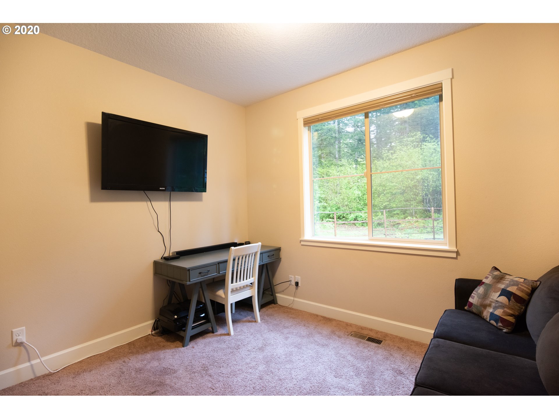 9204 Winters Road Camas, WA 98607 - Photo 14 of 32