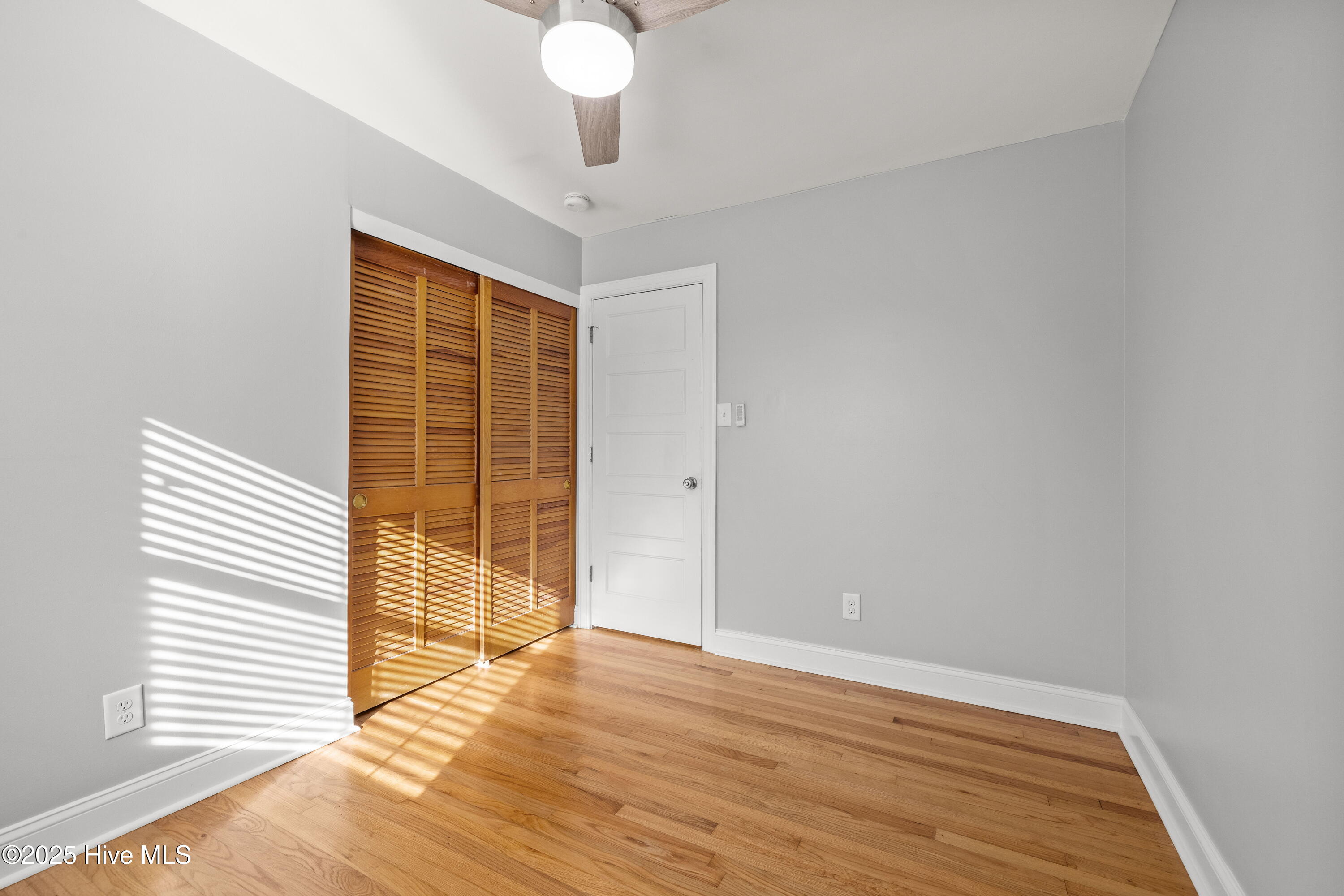 610 Friendly Road Morehead City, NC 28557 - Photo 19 of 44 Bedroom 2