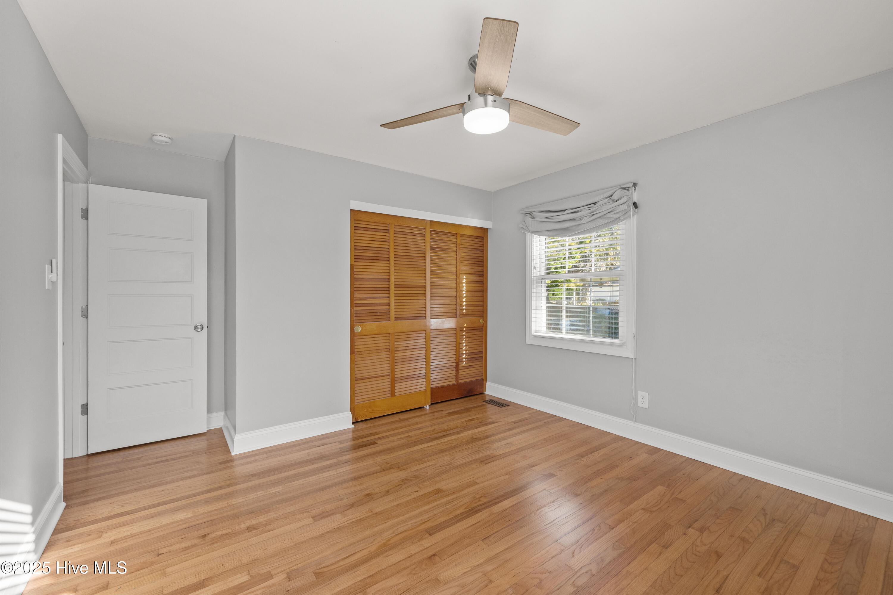 610 Friendly Road Morehead City, NC 28557 - Photo 23 of 44 Bedroom 3