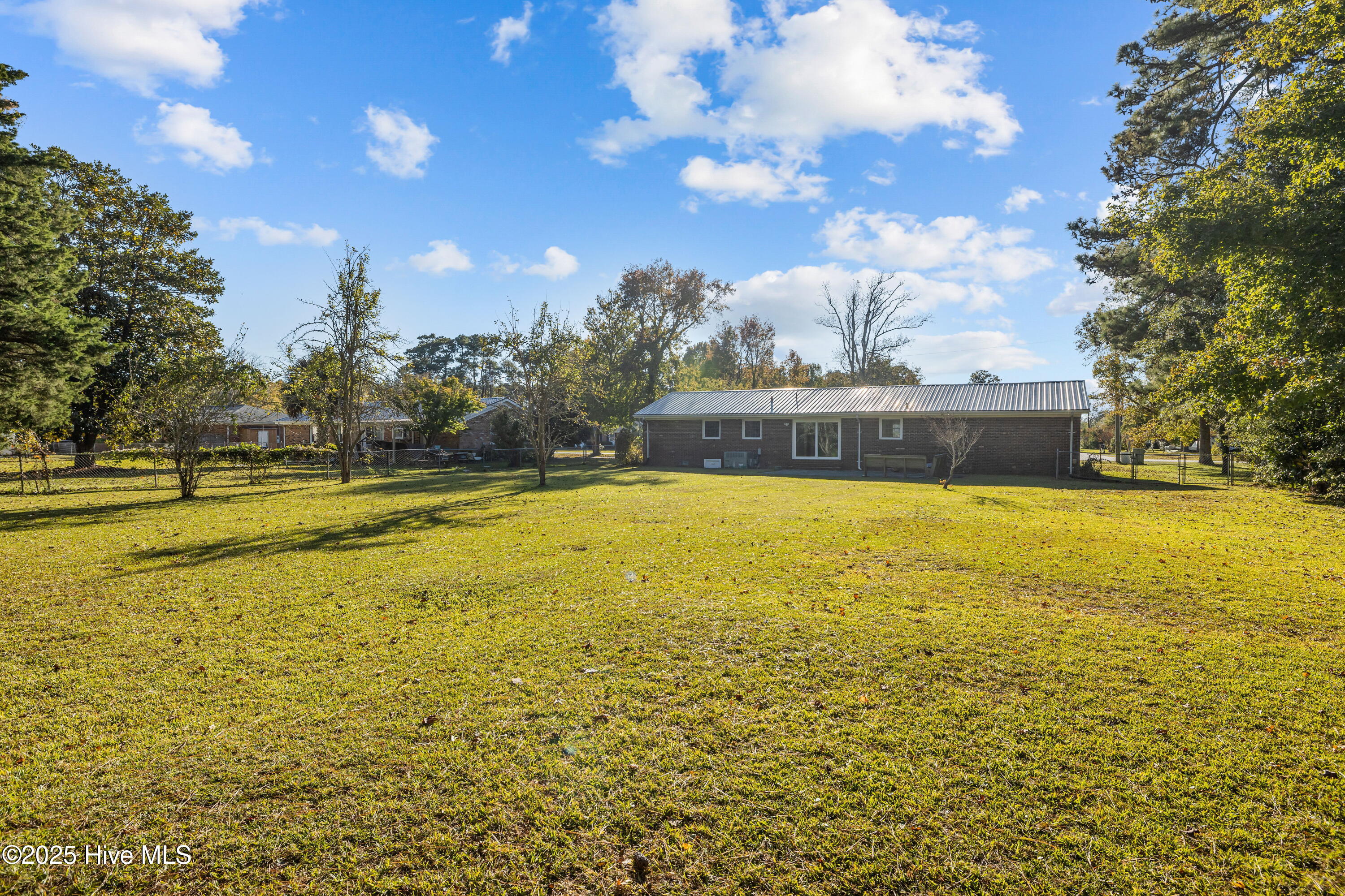 610 Friendly Road Morehead City, NC 28557 - Photo 37 of 44 37-print-1S3A6540