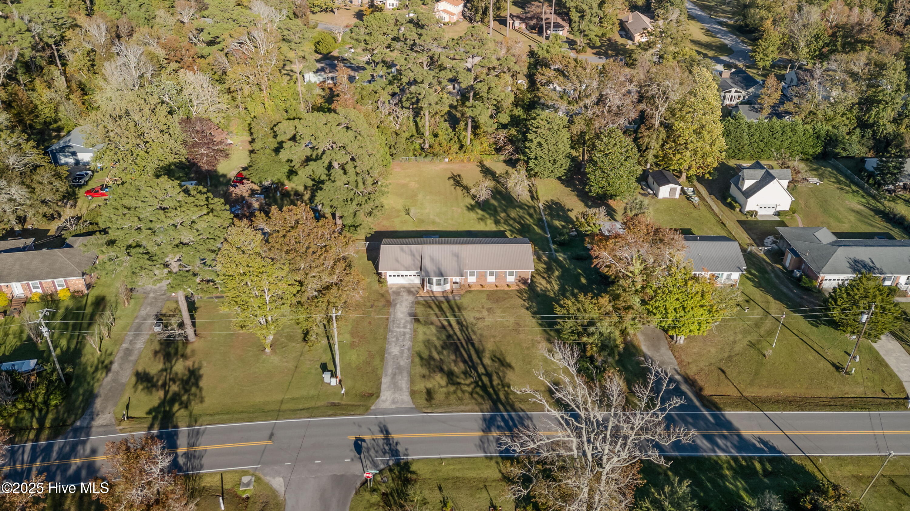 610 Friendly Road Morehead City, NC 28557 - Photo 43 of 44 Aerial