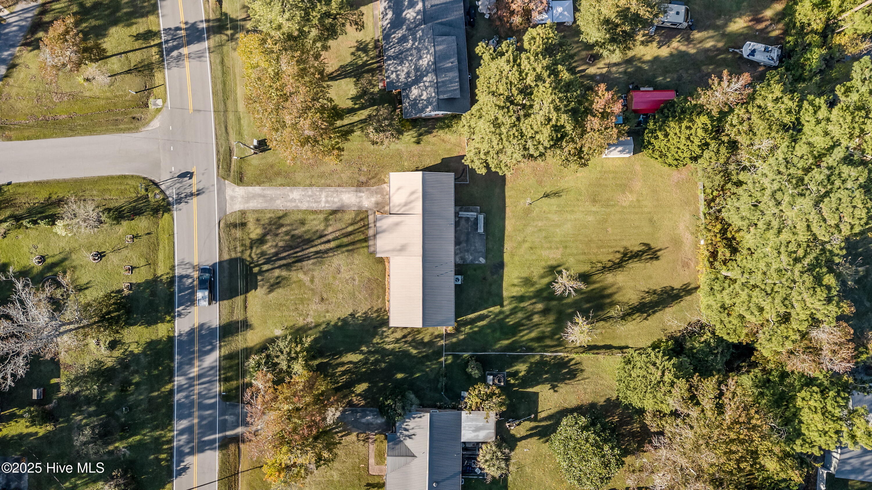 610 Friendly Road Morehead City, NC 28557 - Photo 5 of 44 Aerial