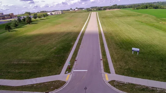 $250,000 | Tbd Tbd Performance, Platteville, WI 53818