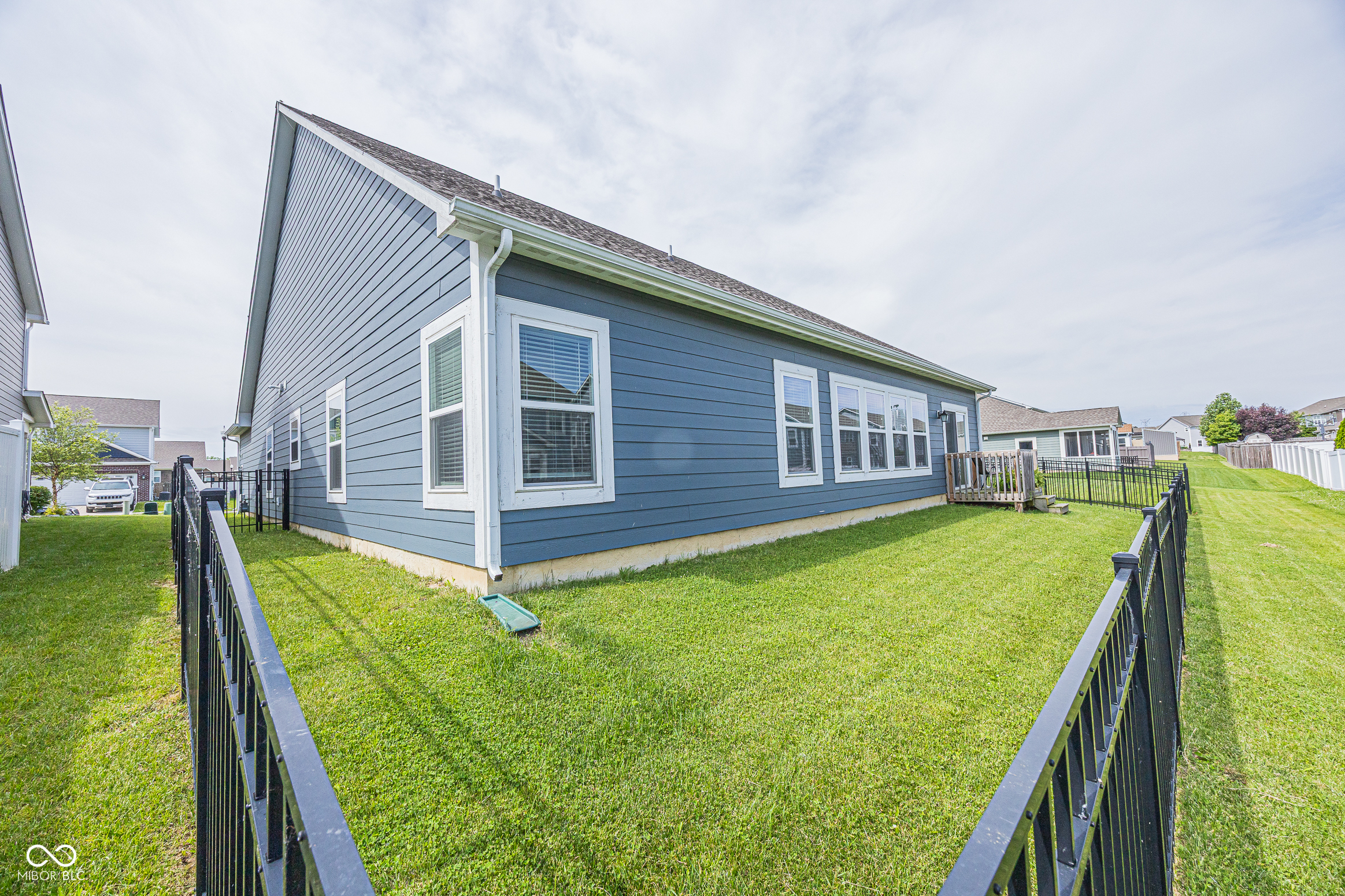 8822 Rowling Way Indianapolis, IN 46239 - Photo 42 of 44