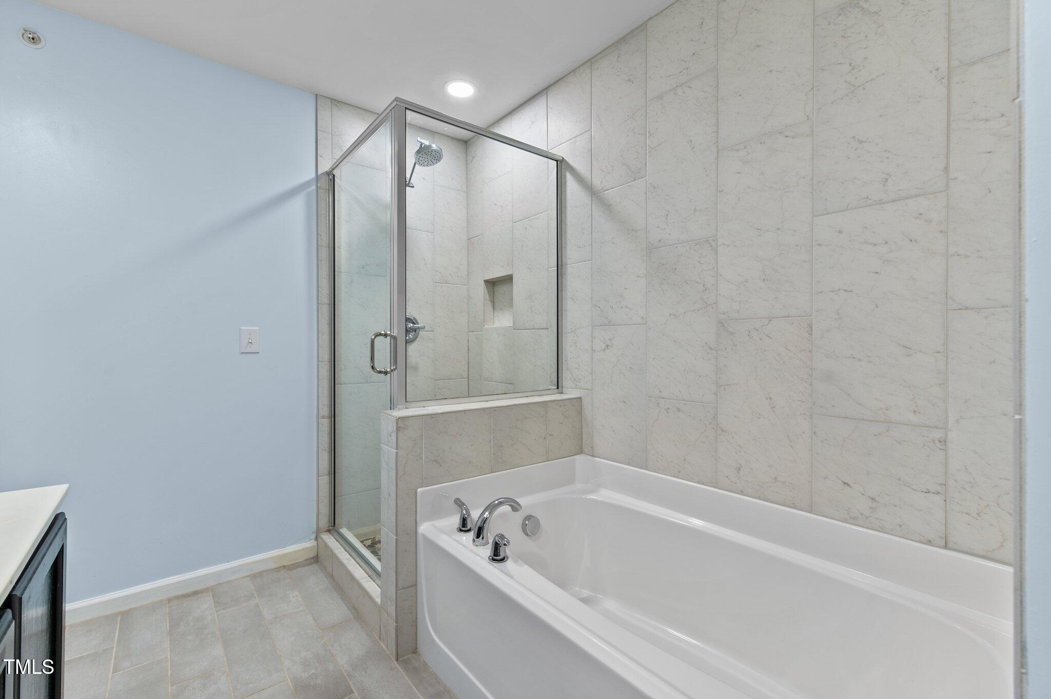 2210 Raven Road, Unit 105 Raleigh, NC 27614 - Photo 22 of 26 29-web-or-mls-DSC_8915