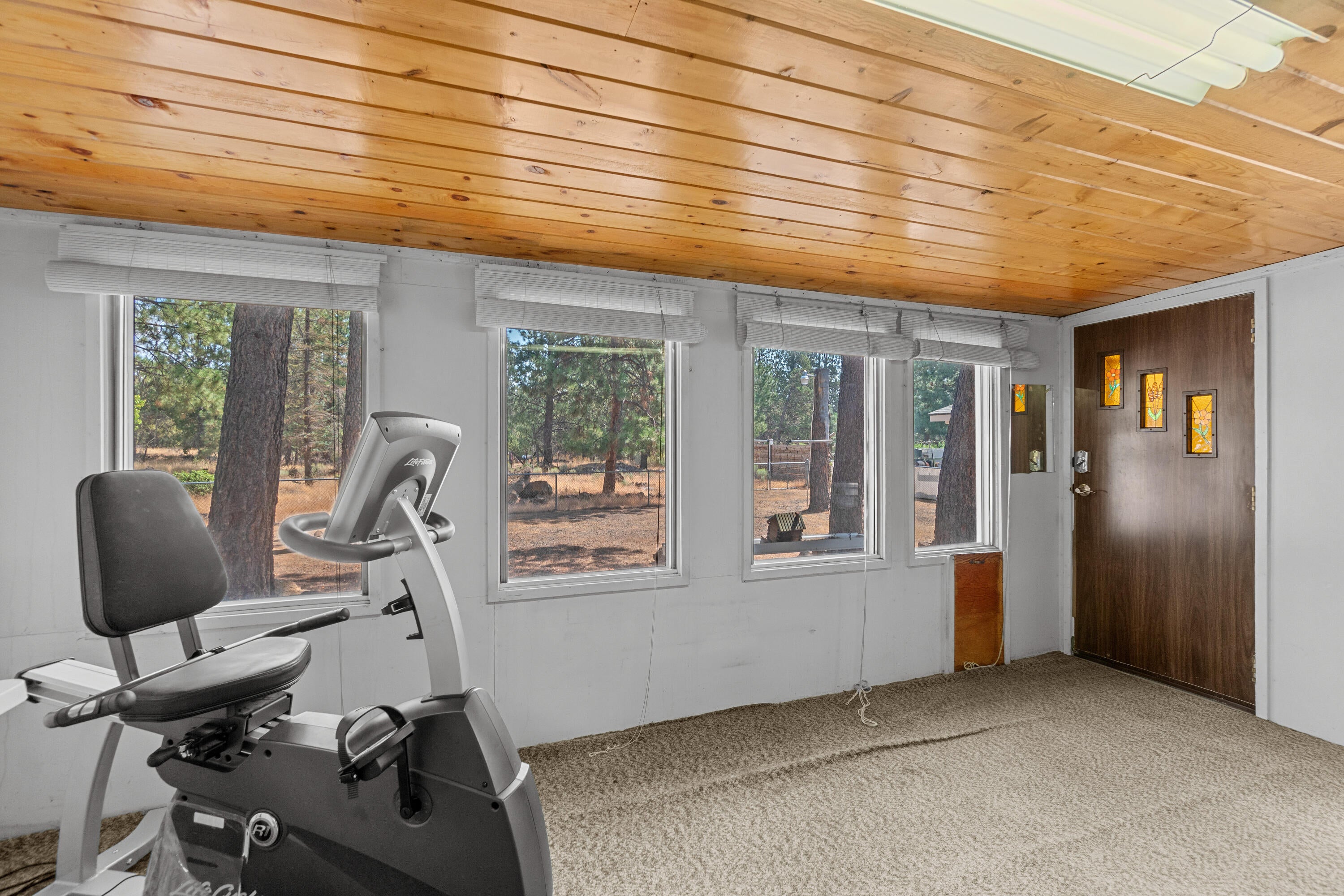 60960 Ridge Drive Bend, OR 97702 - Photo 23 of 35 22-print-Riley Visuals-22