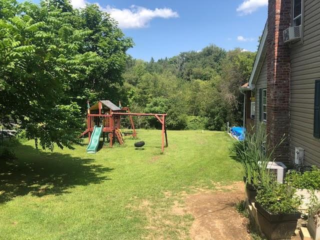 1242 McCaslin Road Clinton, PA 15026 - Photo 19 of 25 Gallery Image 19
