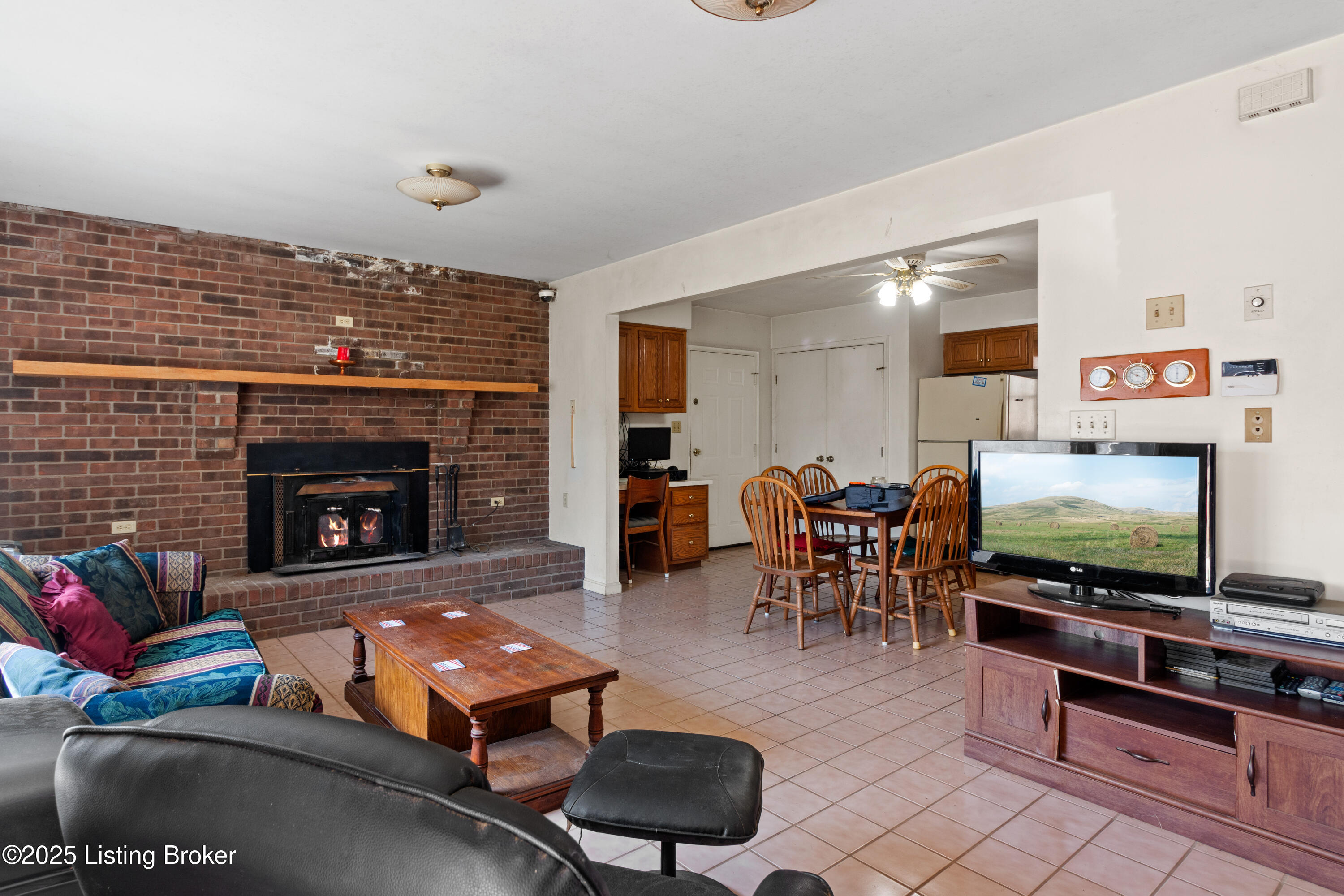 1147 Poplar Grove Road Buffalo, KY 42716 - Photo 5 of 26 IMG_0311