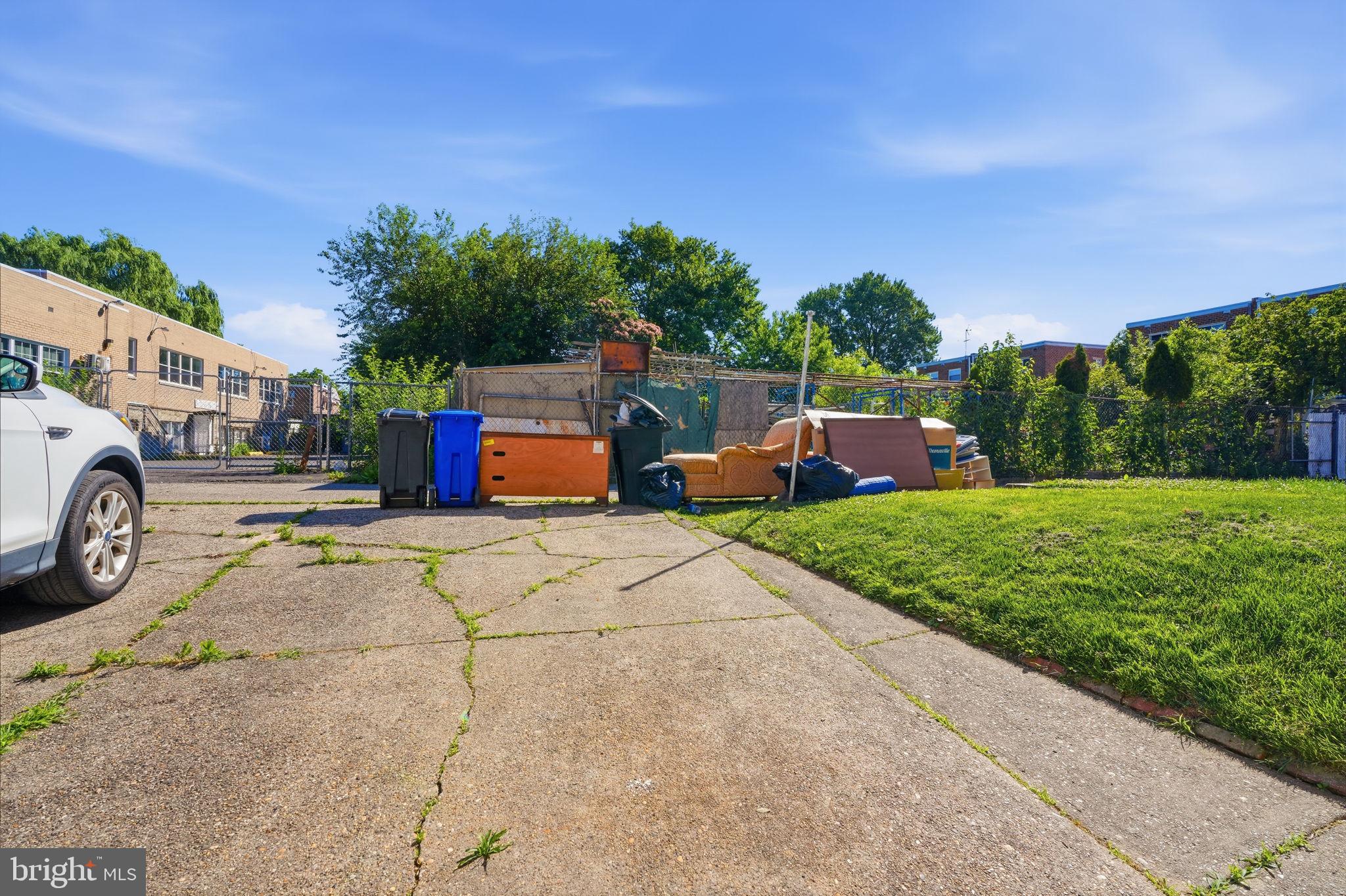 1025 Friendship Street Philadelphia, PA 19111 - Photo 32 of 36 Spacious lot with potential awaits.