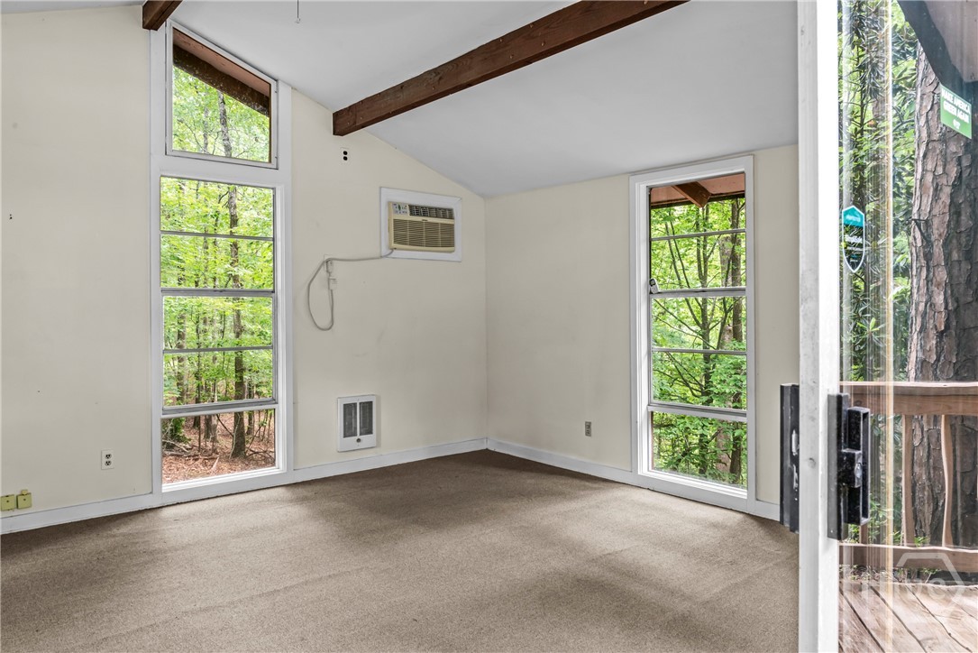 140 Inverness Road Athens, GA 30606 - Photo 47 of 55 Studio Interior