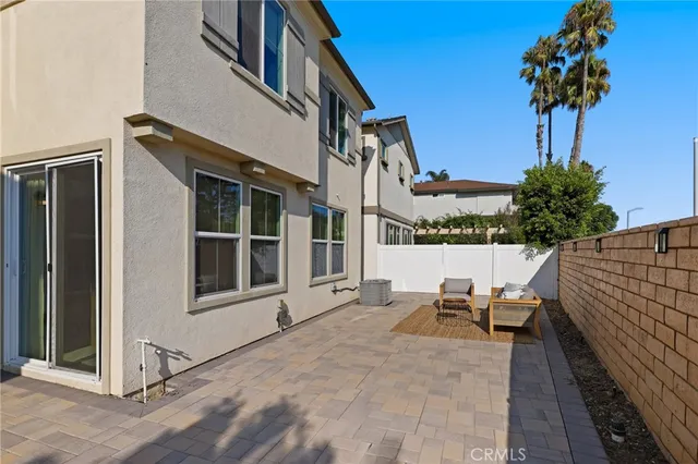 $1,494,000 | 403 Aura Drive, Costa Mesa, CA 92626