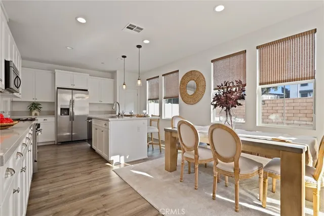 $1,494,000 | 403 Aura Drive, Costa Mesa, CA 92626