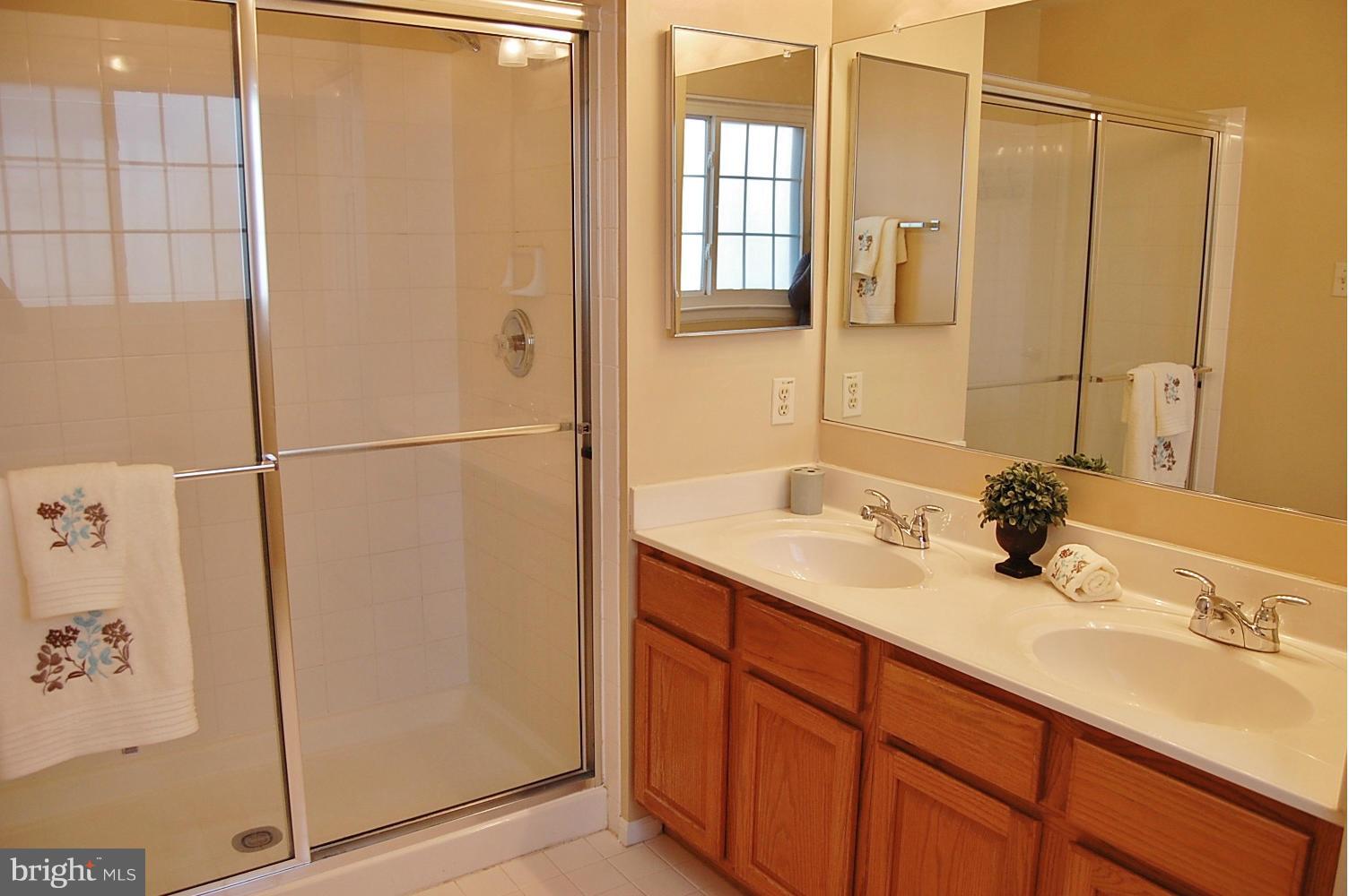 2330 Golden Chapel Road Odenton, MD 21113 - Photo 14 of 29 Bath (Master)