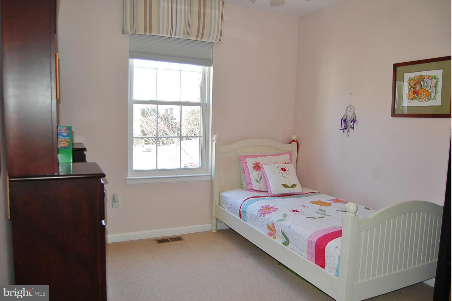 2330 Golden Chapel Road Odenton, MD 21113 - Photo 17 of 29 Bedroom 3