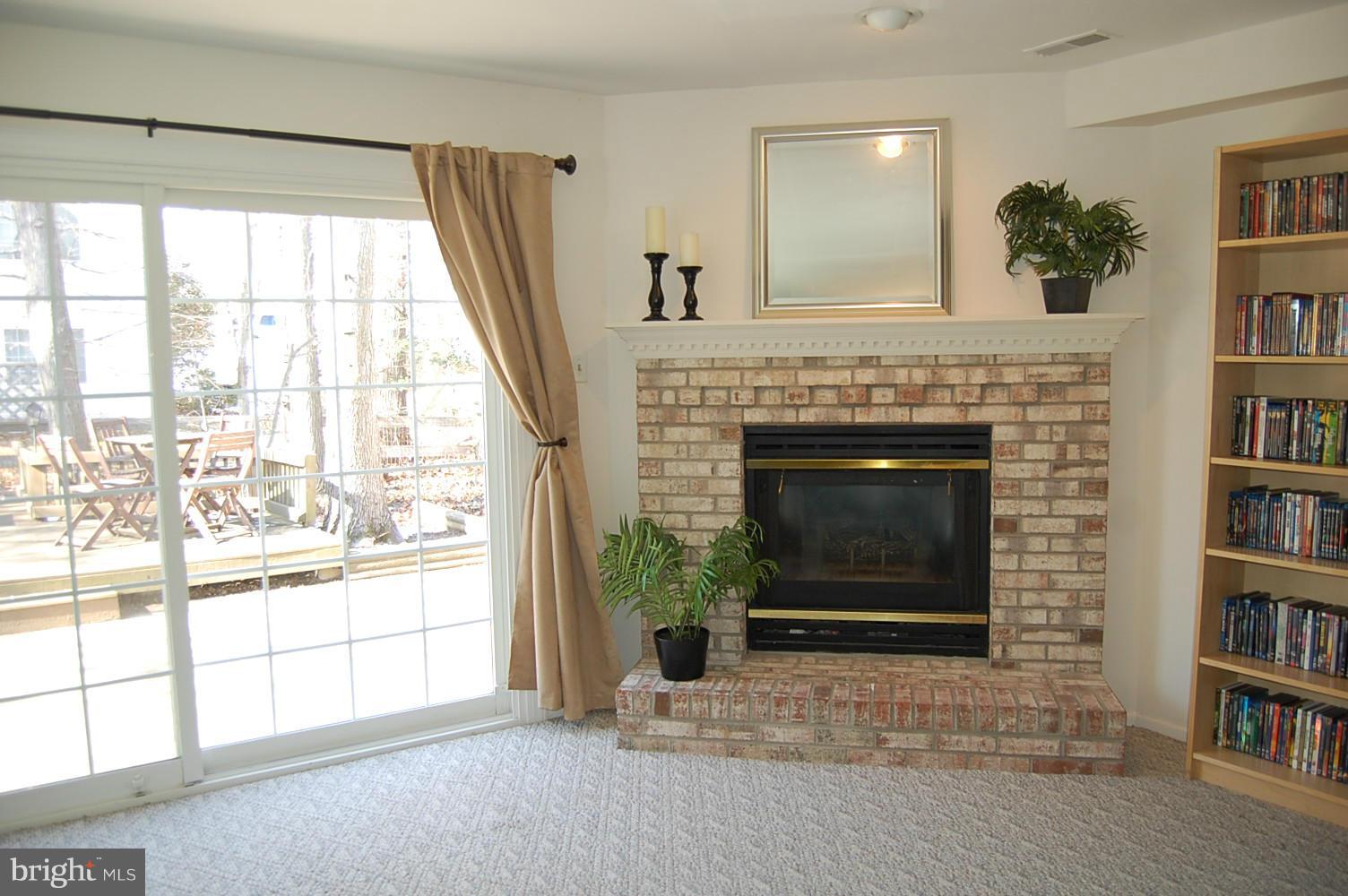 2330 Golden Chapel Road Odenton, MD 21113 - Photo 20 of 29 Family Room