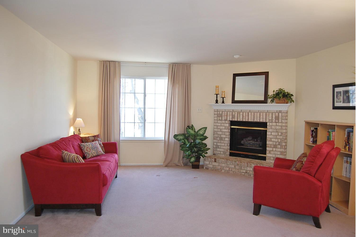2330 Golden Chapel Road Odenton, MD 21113 - Photo 9 of 29 Living Room