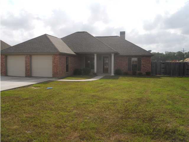 149 Rue Des Cannes Maurice, LA 70555 - Photo 1 of 6 Primary Photo