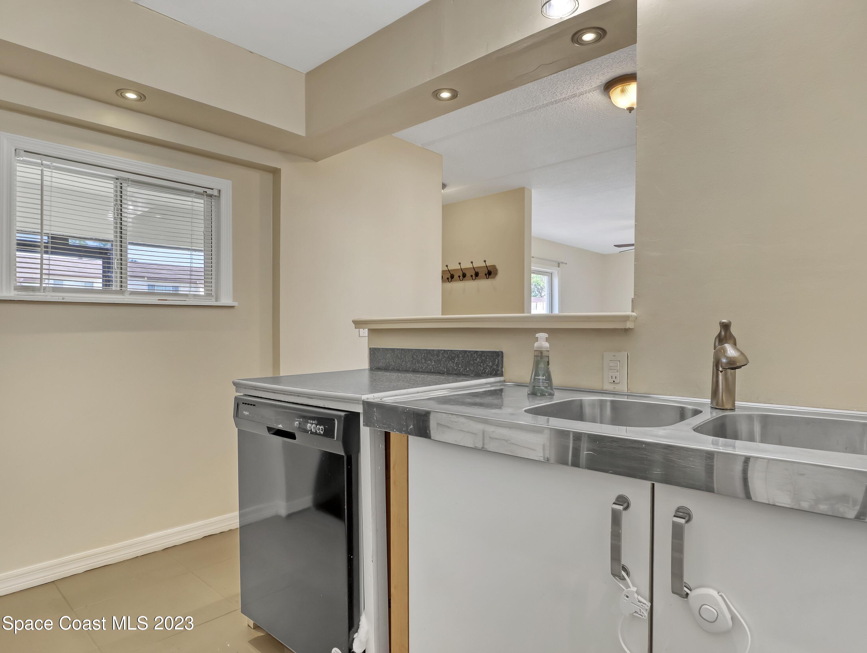 614 Ridge Club Drive, Unit 89 Melbourne, FL 32934 - Photo 18 of 28 16