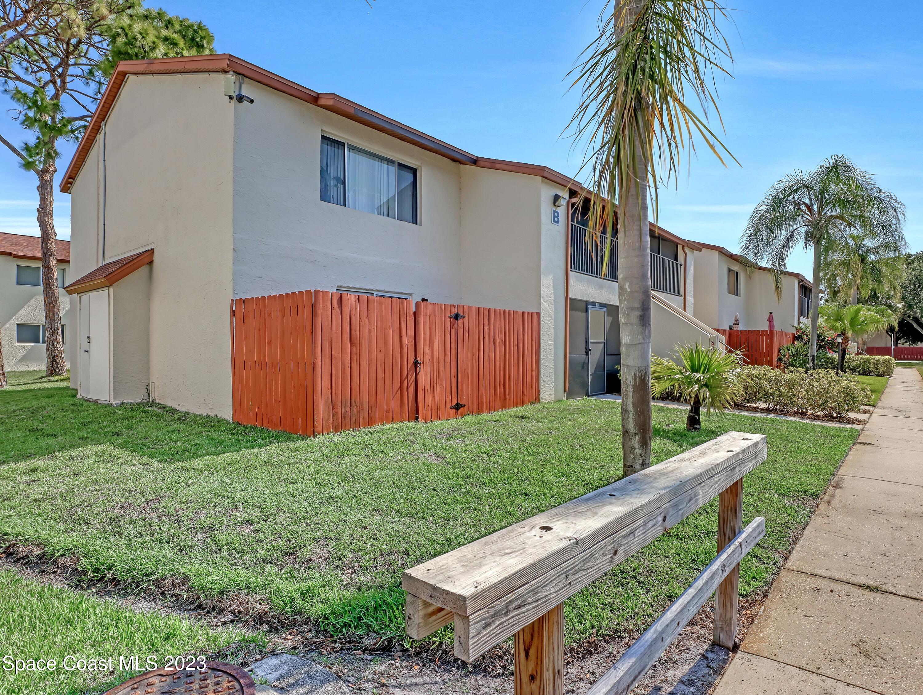 614 Ridge Club Drive, Unit 89 Melbourne, FL 32934 - Photo 3 of 28 2