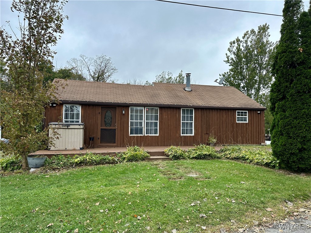 6870 Campbell Road Gainesville, NY 14066 - Photo 1 of 1 Front view of house