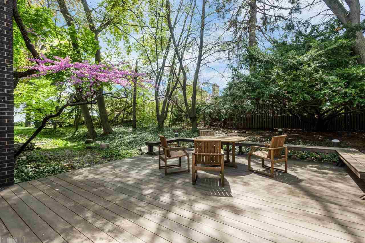 735 Lake Shore Road Grosse Pointe, MI 48236 - Photo 73 of 98 31344112-72.JPG