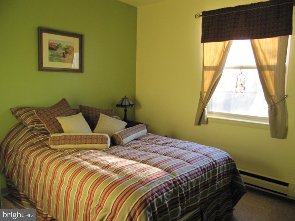 1001 Williamsburg Road Lancaster, PA 17603 - Photo 11 of 18 Gallery Image 11