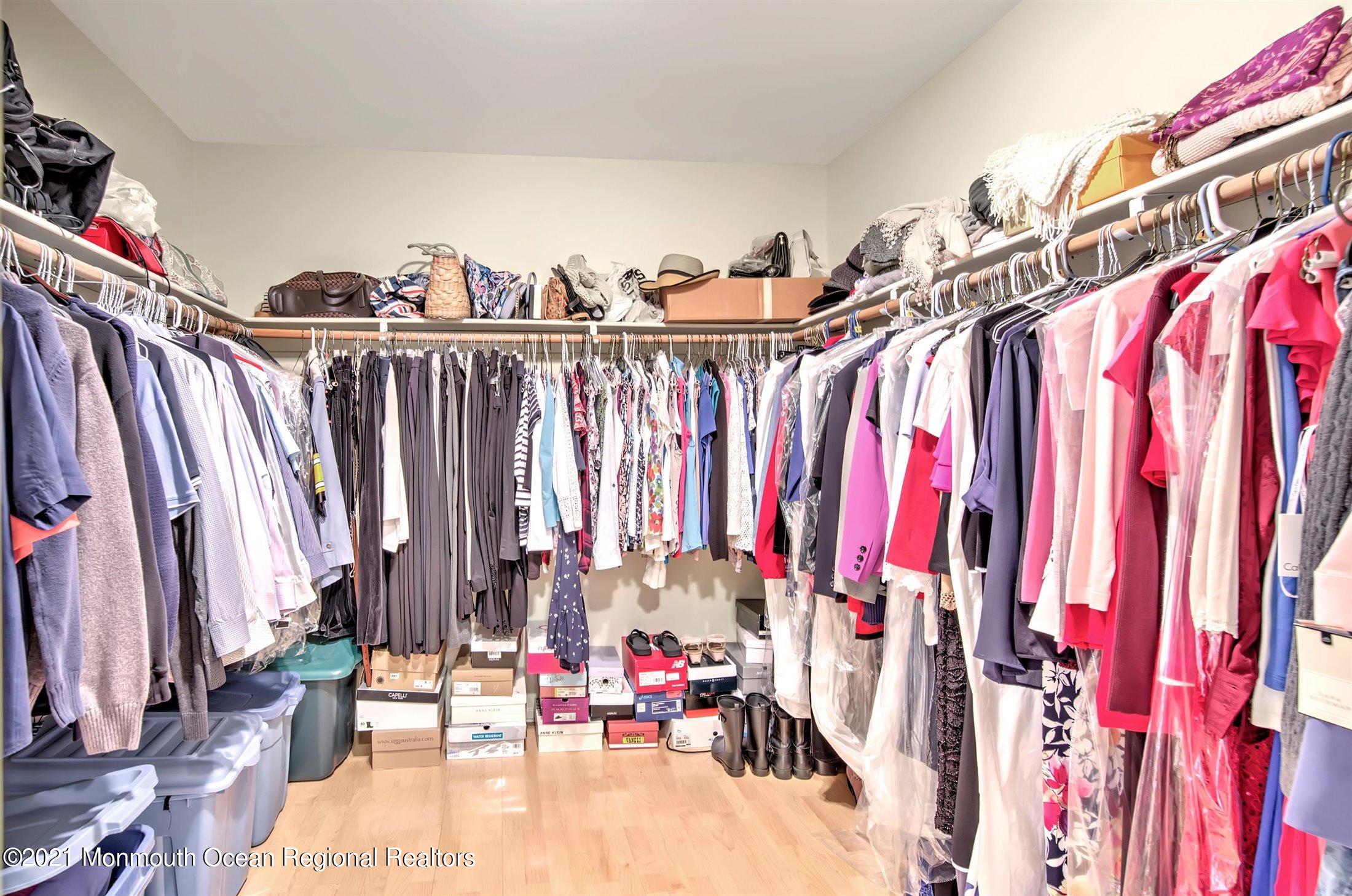 4 Cloverleaf Drive Marlboro, NJ 07746 - Photo 29 of 53 MASTER WALK-IN CLOSET