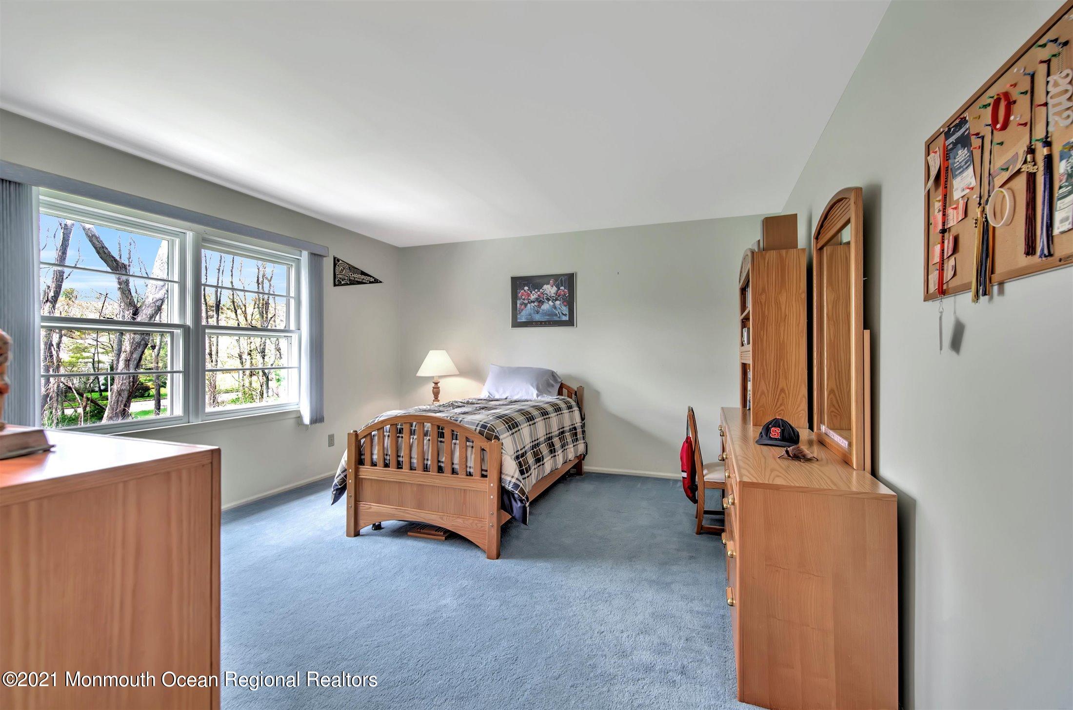 4 Cloverleaf Drive Marlboro, NJ 07746 - Photo 31 of 53 BEDROOM