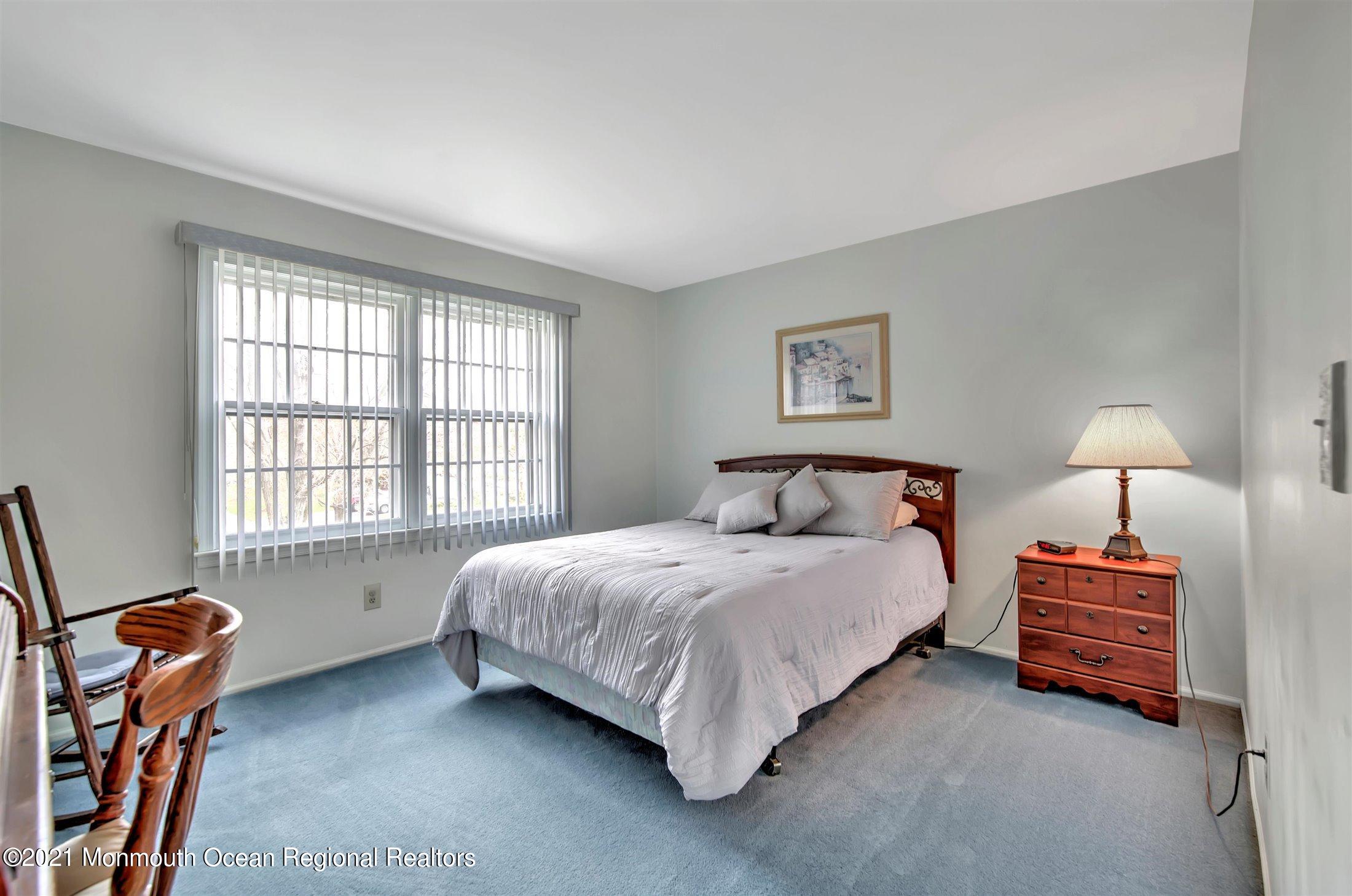 4 Cloverleaf Drive Marlboro, NJ 07746 - Photo 33 of 53 BEDROOM