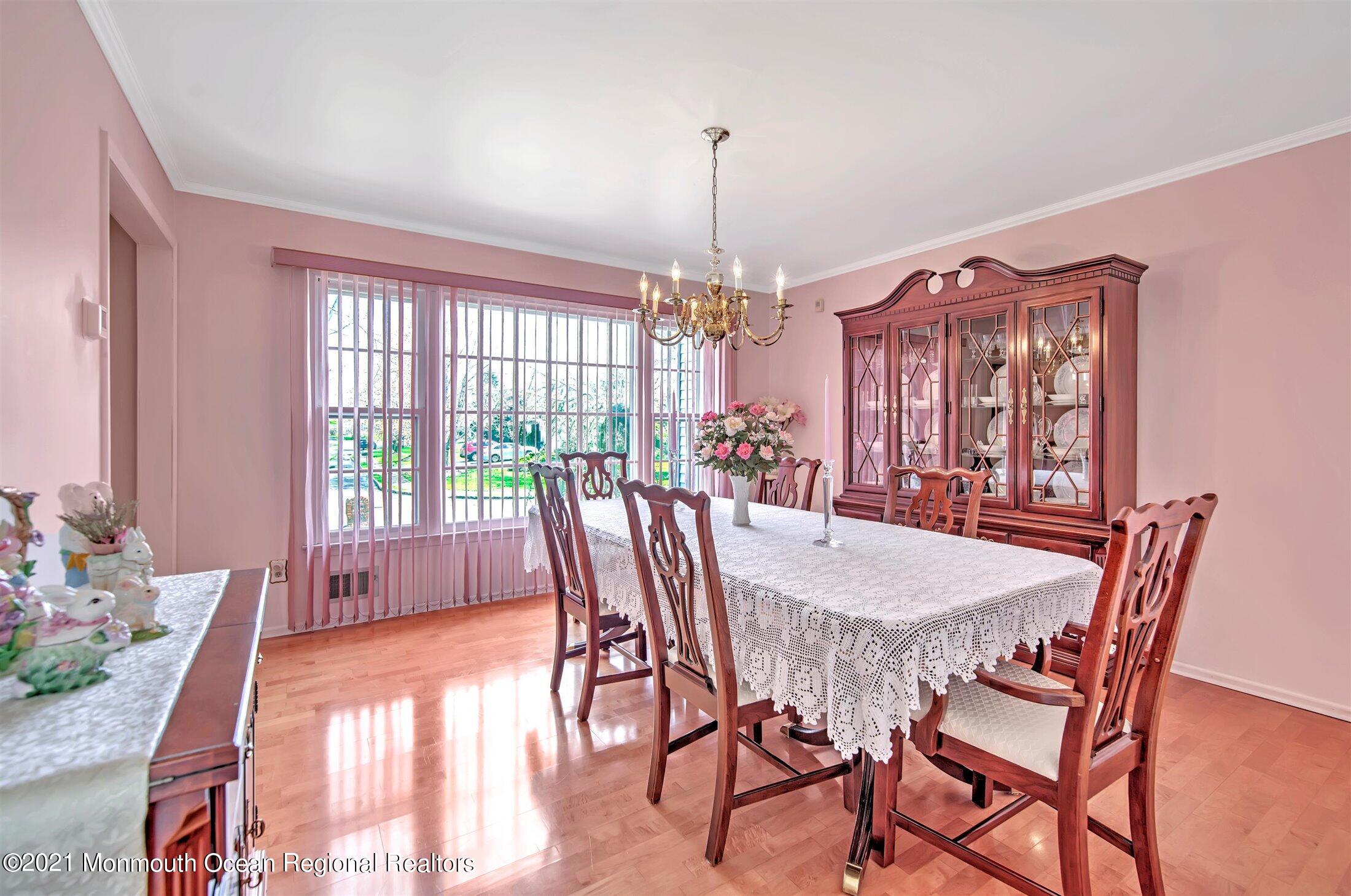 4 Cloverleaf Drive Marlboro, NJ 07746 - Photo 8 of 53 DINING ROOM