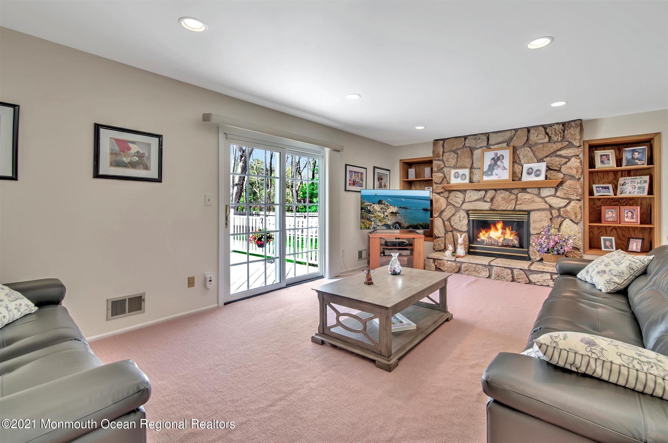 4 Cloverleaf Drive Marlboro, NJ 07746 - Photo 9 of 53 FAMILY ROOM
