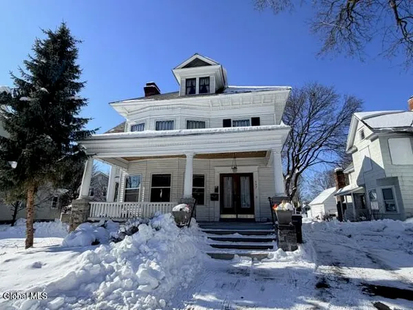 $2,800 | 492 Glen Street, Unit A, Glens Falls, NY 12801