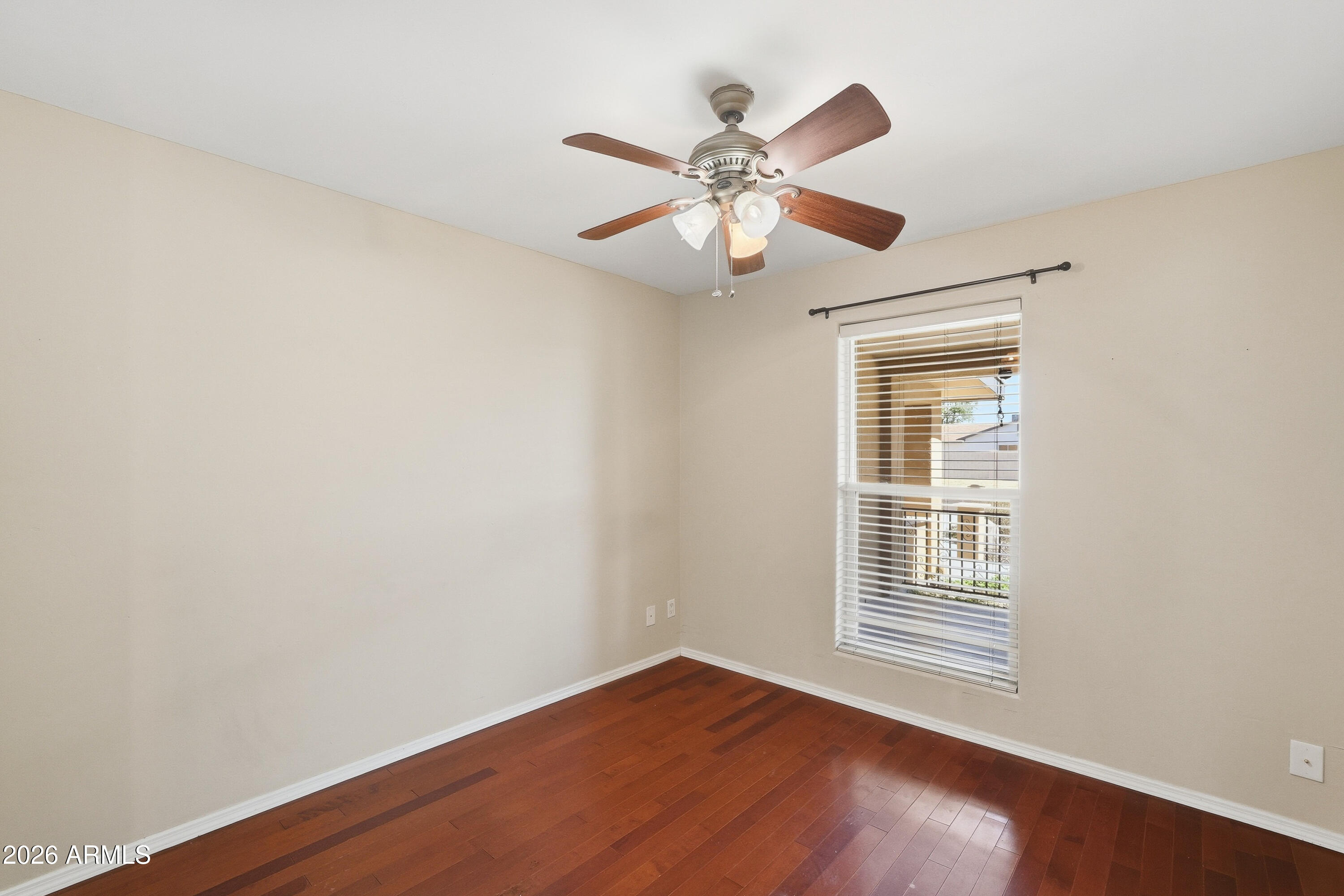 5654 West Mountain View Road Glendale, AZ 85302 - Photo 21 of 34 5654 (18)