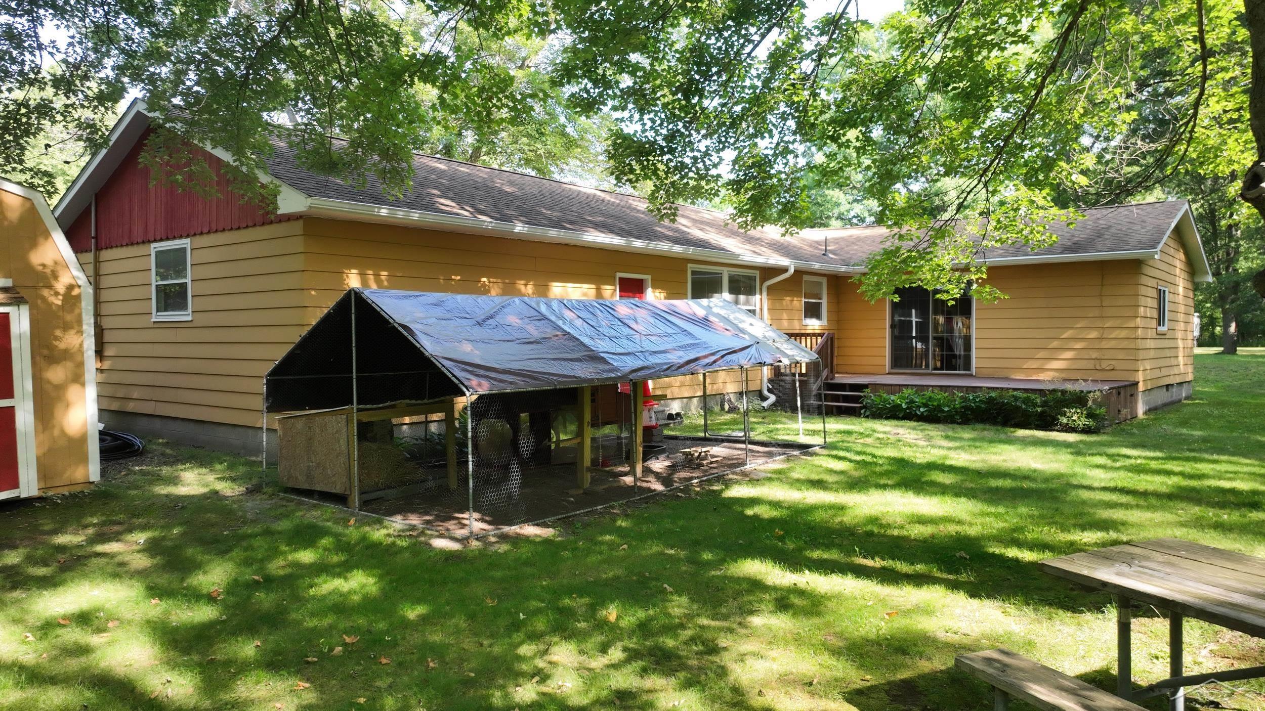 549 South 8 Mile Road Midland, MI 48640 - Photo 11 of 55 50213614-369deaa1-d079-475c-8bb1-26e30c627d86.JPG