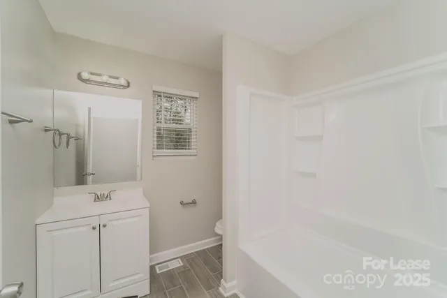 $1,820 | 19929 North Ferry Street, Cornelius, NC 28031