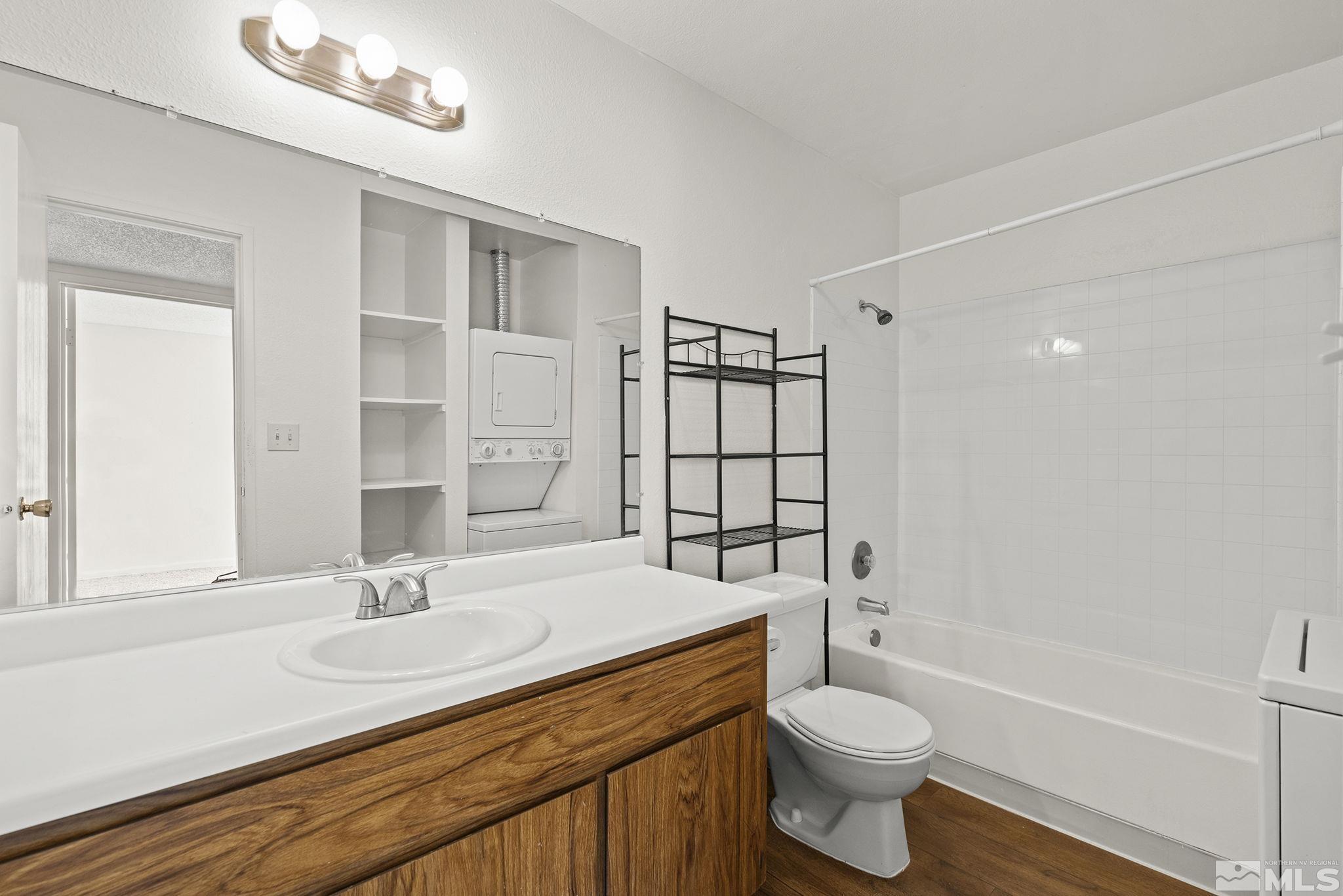 1531 Delucchi Lane, Unit G Reno, NV 89502 - Photo 8 of 12 Photo 8