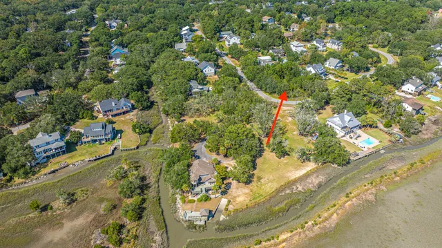 $425,000 | 1551 Periwinkle Drive, Mount Pleasant, SC 29466