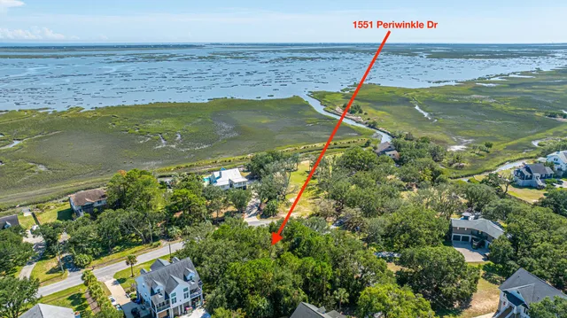 $425,000 | 1551 Periwinkle Drive, Mount Pleasant, SC 29466