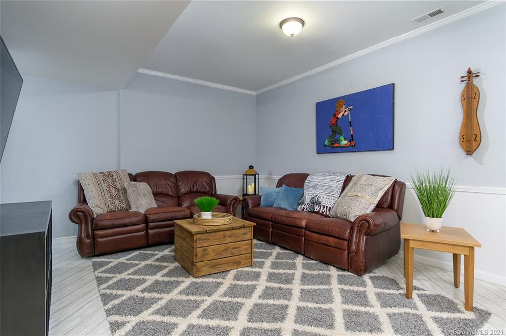 40 Wendover Road Asheville, NC 28806 - Photo 19 of 42 Gallery Image 19