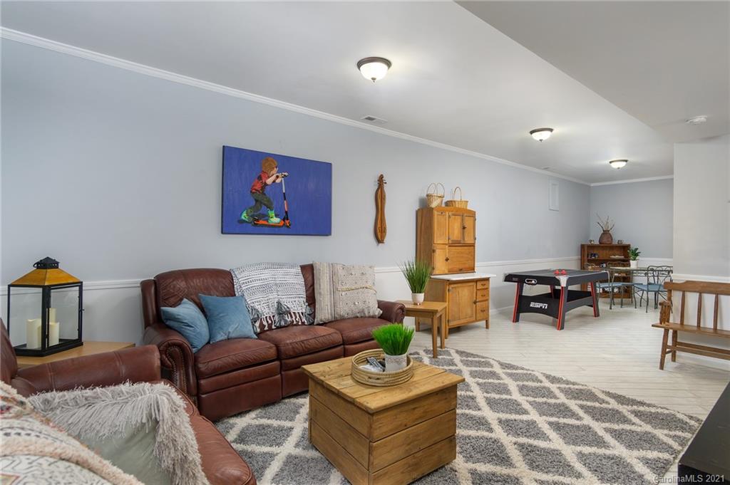 40 Wendover Road Asheville, NC 28806 - Photo 20 of 42 Gallery Image 20