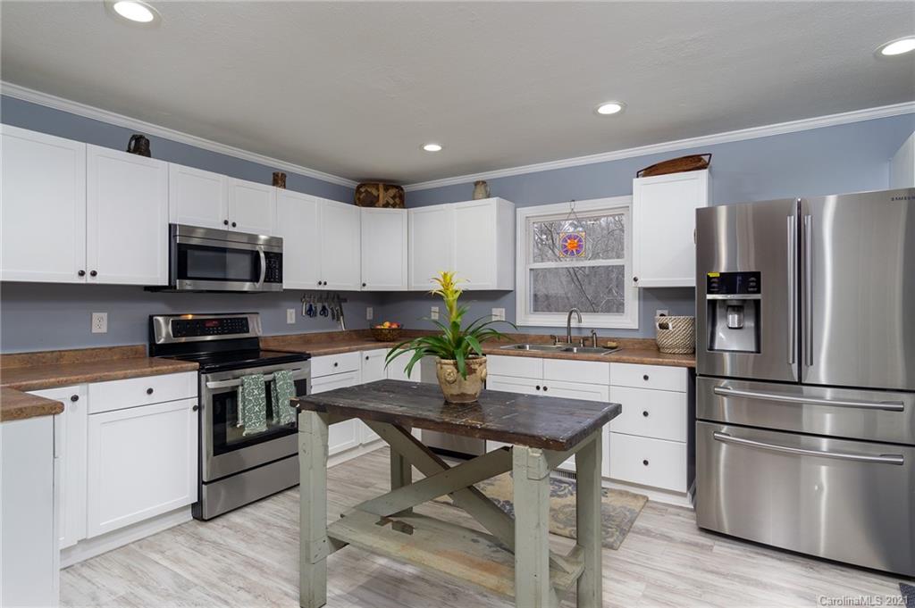 40 Wendover Road Asheville, NC 28806 - Photo 5 of 42 Gallery Image 5