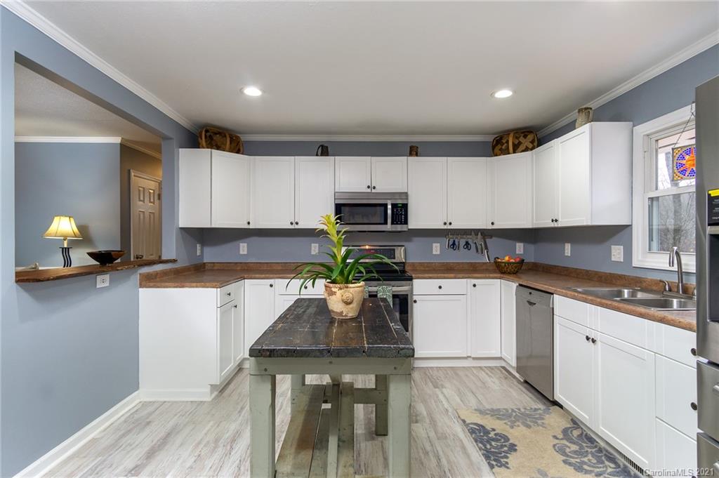 40 Wendover Road Asheville, NC 28806 - Photo 6 of 42 Gallery Image 6