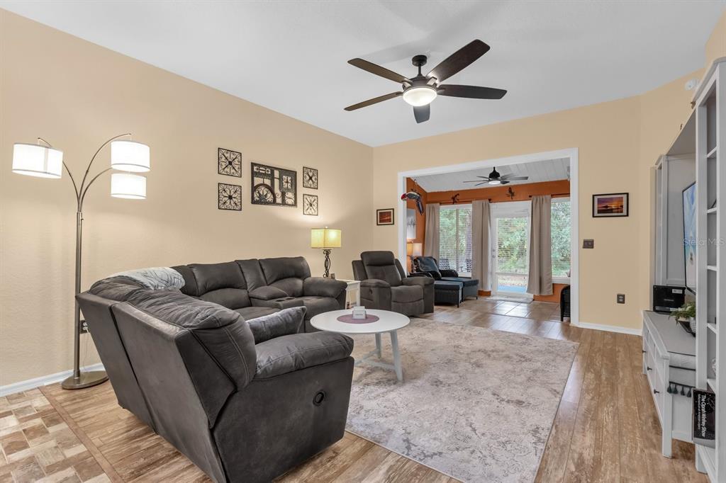 7945 Southwest 115th Loop Ocala, FL 34476 - Photo 8 of 32 Gallery Image 8