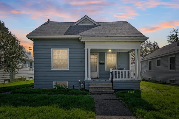 $135,000 | 1908 24th Street, Moline, IL 61265