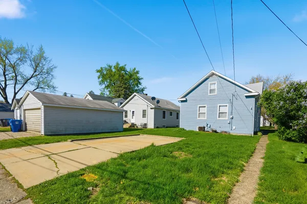 $135,000 | 1908 24th Street, Moline, IL 61265