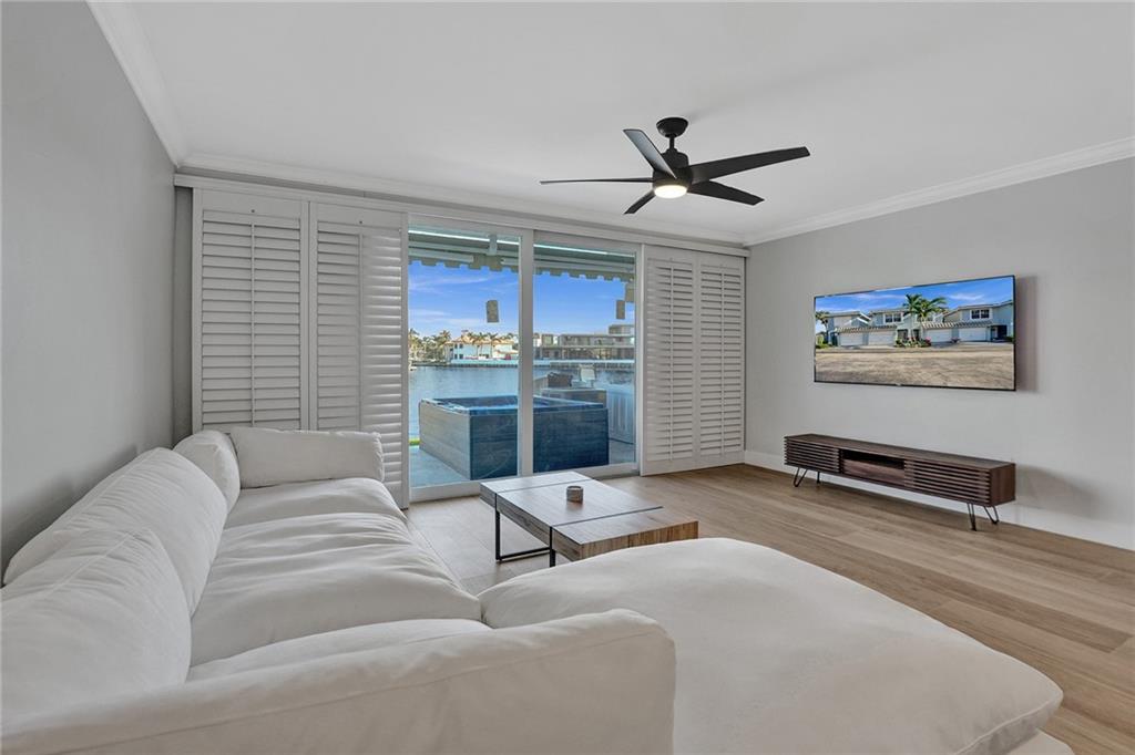 876 Jeffery Street Boca Raton, FL 33487 - Photo 16 of 52 a living room with furniture