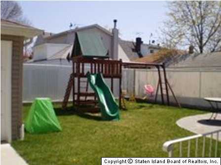 325 Willowbrook Road Staten Island, NY 10314 - Photo 2 of 4 Additional Photo