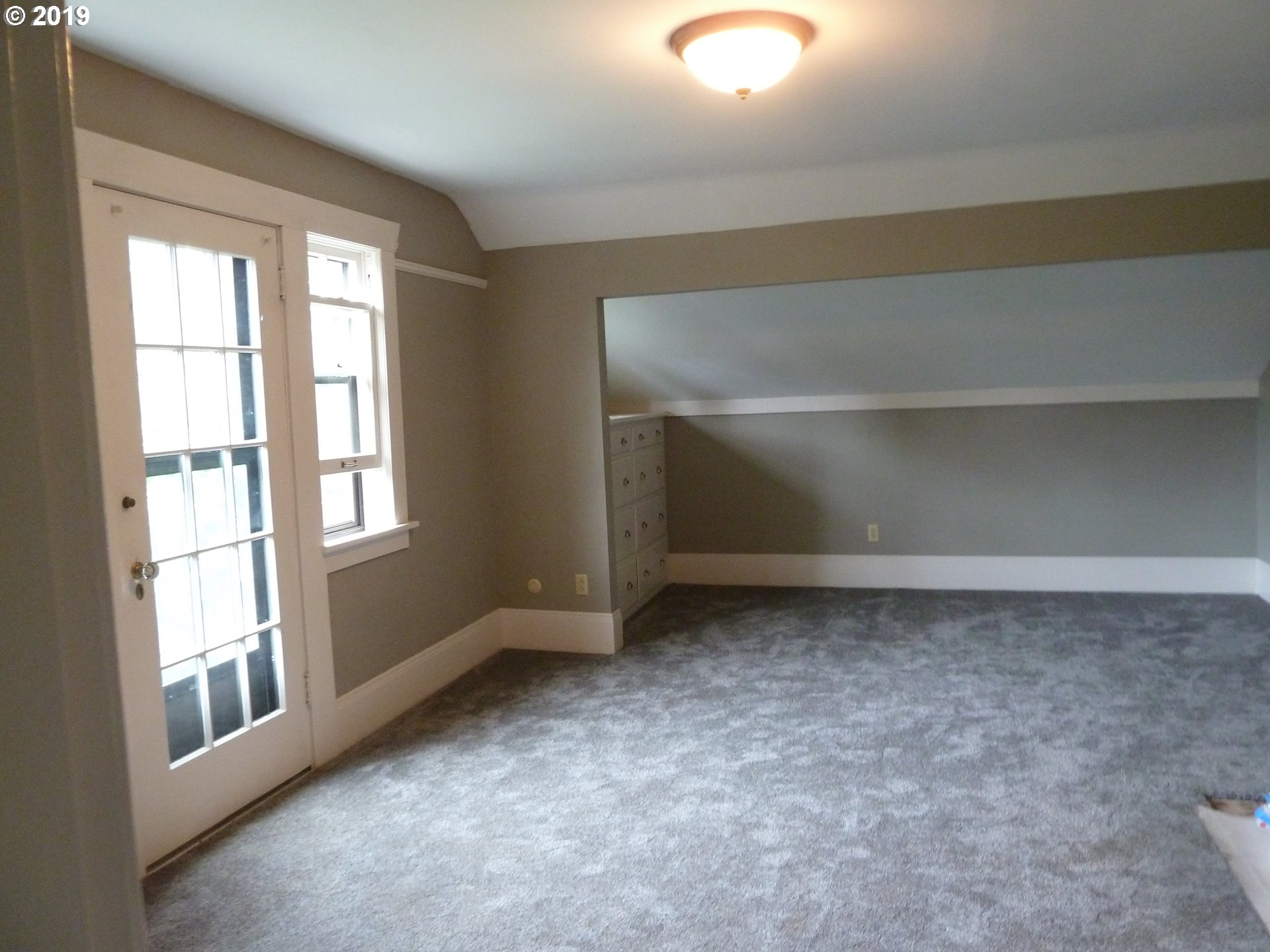 4150 Southwest Carson Street Portland, OR 97219 - Photo 12 of 31 Gallery Image 12